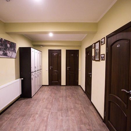 Apart Hotel Avinos Lviv Buitenkant foto